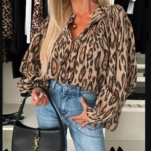 GORGEOUS LEOPARD PRINT BLOUSE - Picture 1 of 5